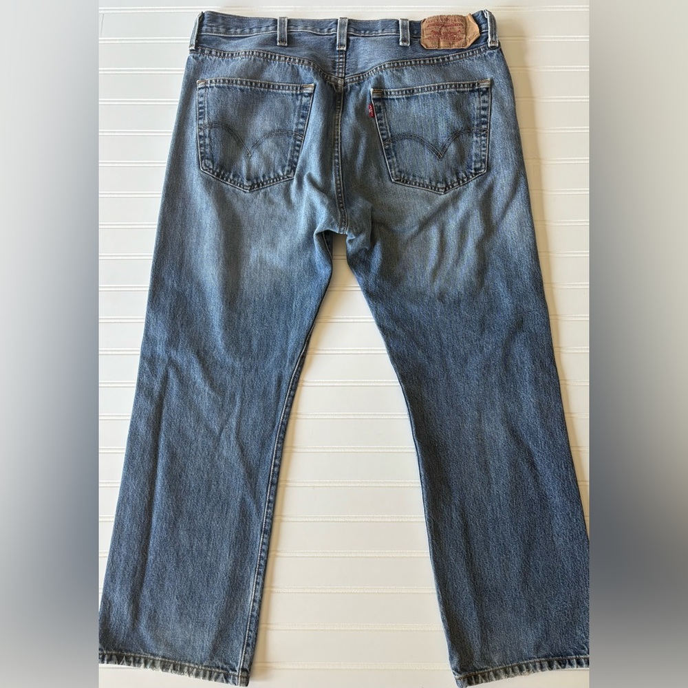 Levi’s 501 Button Fly Distressed Jeans 38x29 100% Cotton - Picture 7 of 9